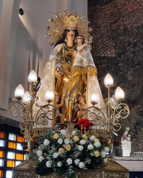 La Virgen de los Desamparados visita el Grau de Gandia